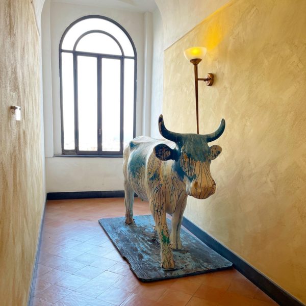 Bull sculpture in alcove at Hotel San Francesco al Monte.