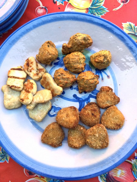 Hip Chick Farms' Gluten-free selections include (clockwise from left): "Naked" chicken fingers, gluten-free chicken meatballs, and gluten-free chicken nuggets.
