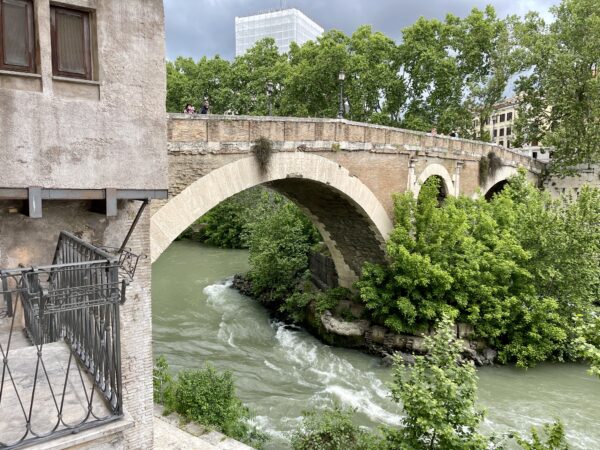 Ponte Fabricio in Rome