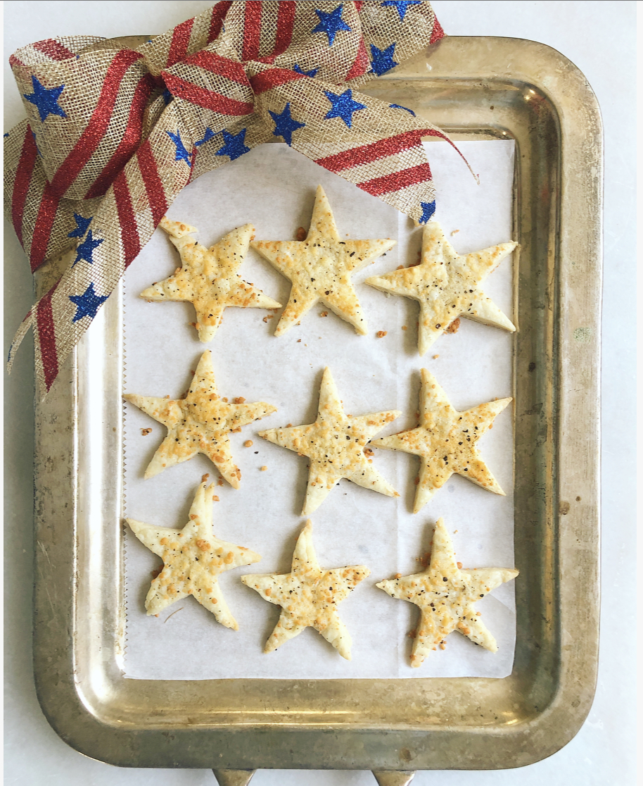 Parmesan Star Crackers from Leftover Pie Dough Jolly Tomato