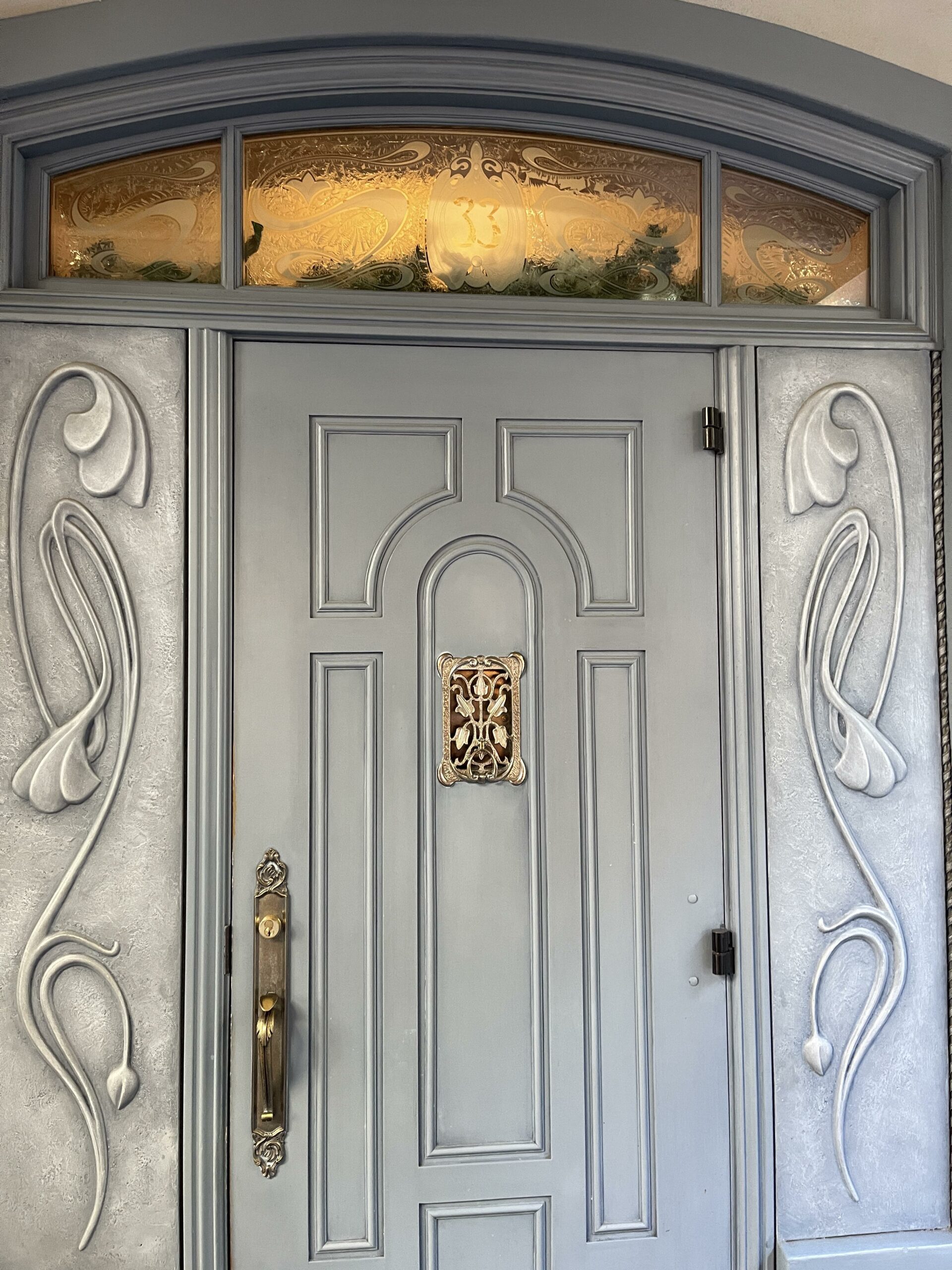 The "secret" entrance door to Club 33.